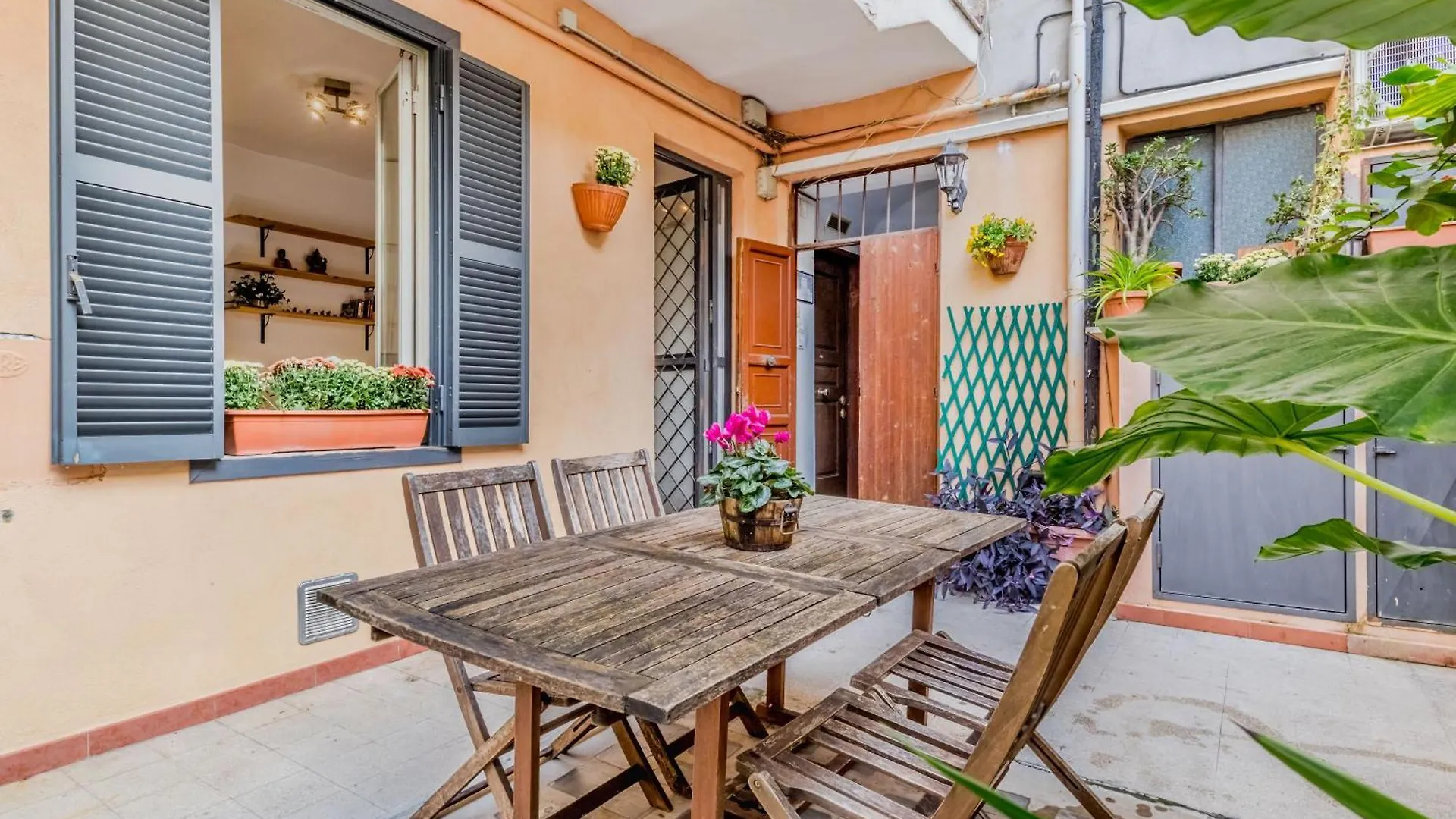 Apartment The Ancient Volute Guest House Rome
