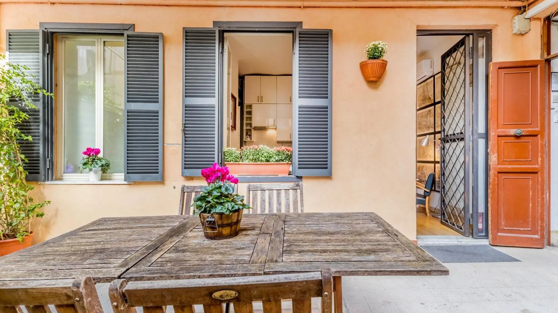 Apartment The Ancient Volute Guest House Rome